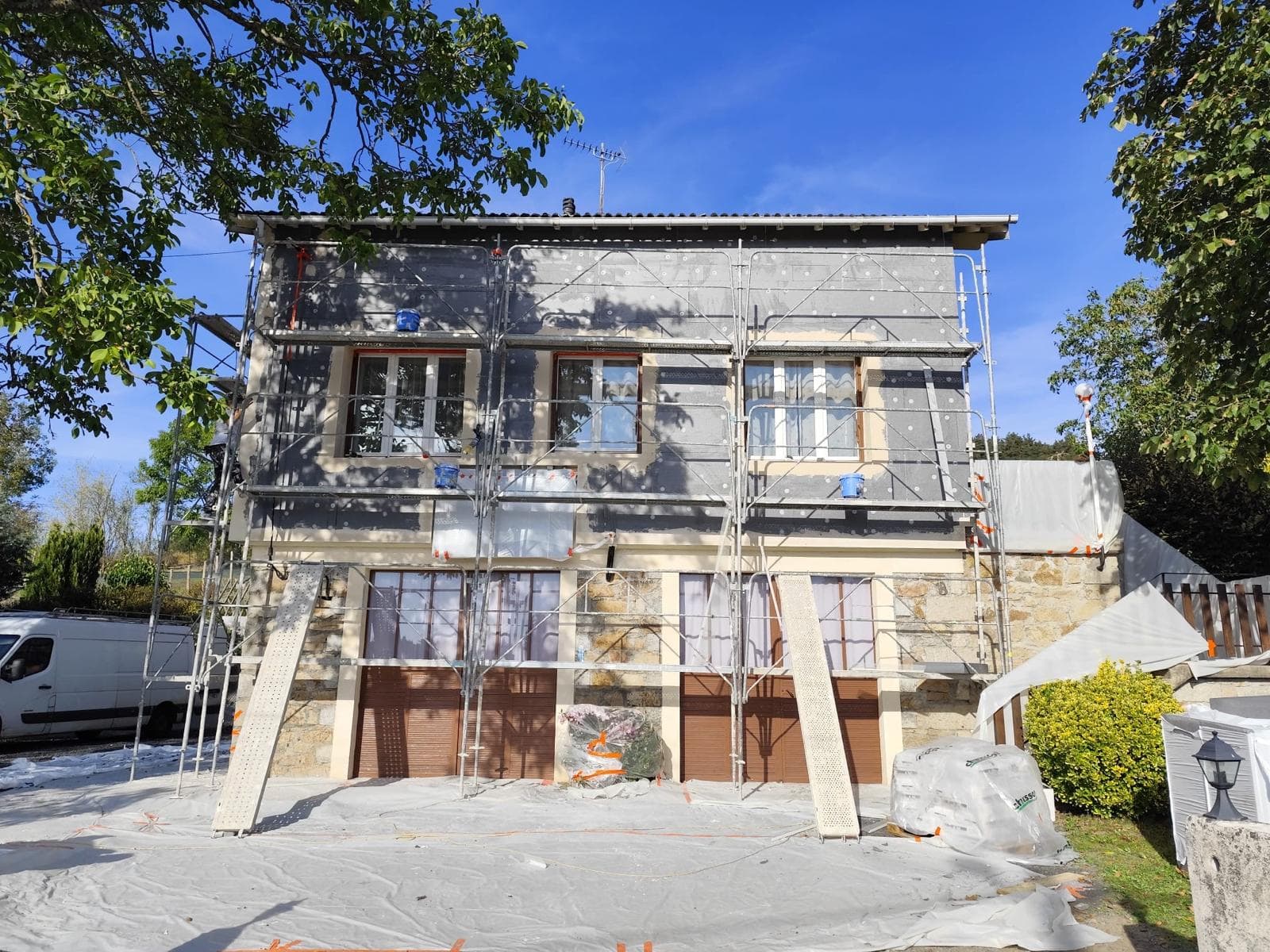Isolation thermique exterieure realisee par MC Renovation dans la Nievre